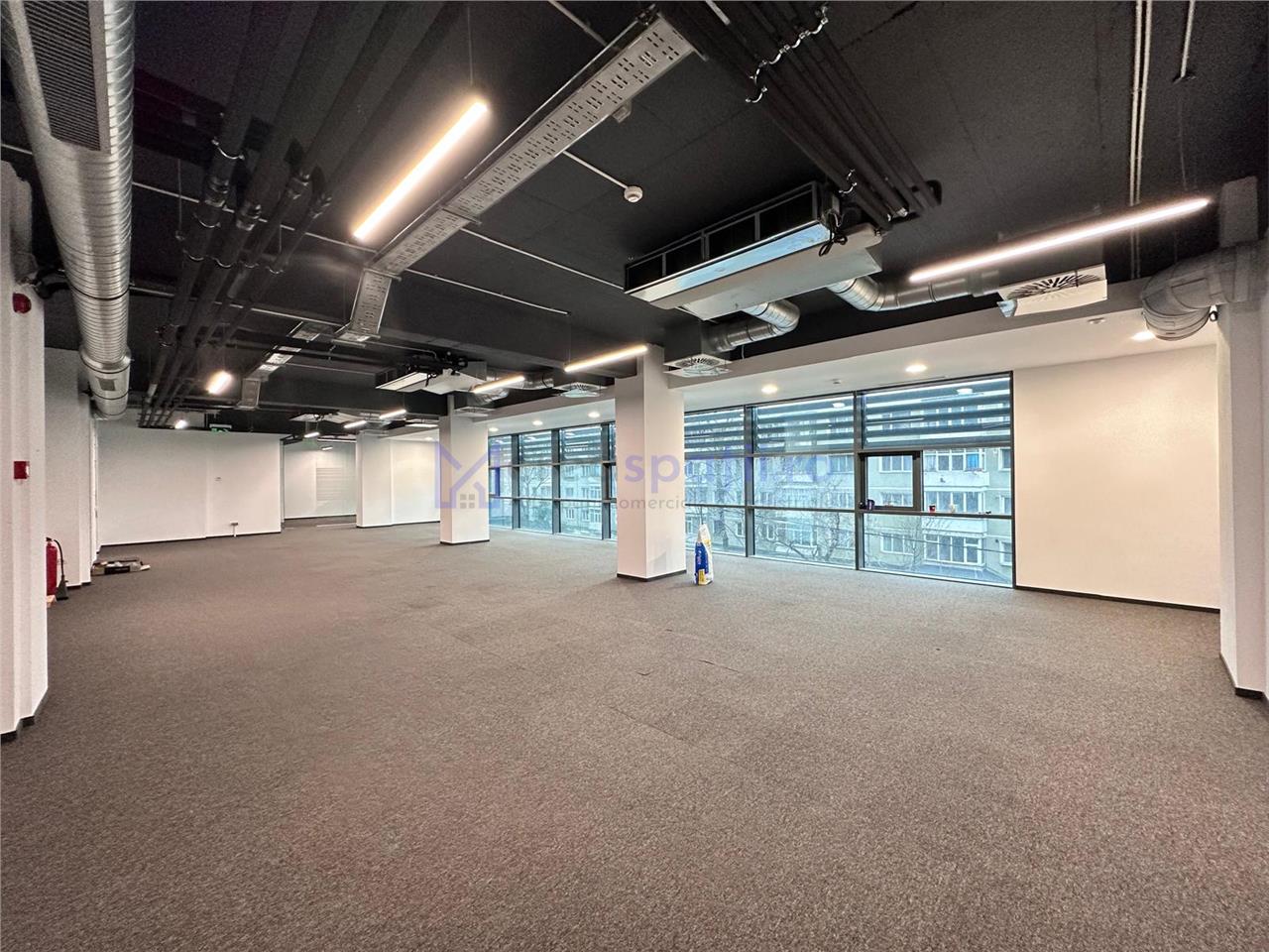 Spatiu birou semicentral Iasi, 200mp, zona Palas  Podul de Piatra