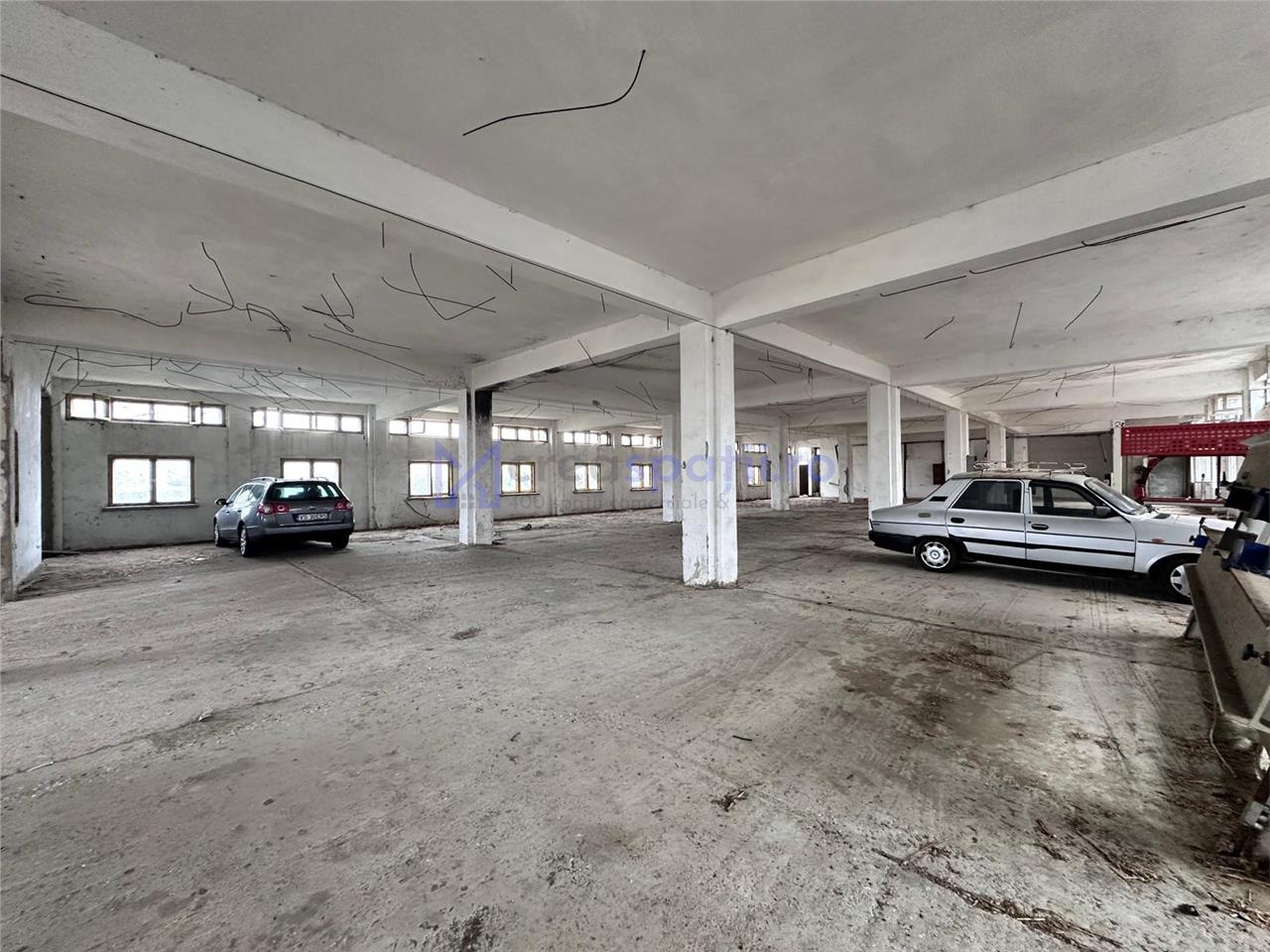 Hala, spatiu comercial, vad, de la 423mp la 1744mp, Vama Albita