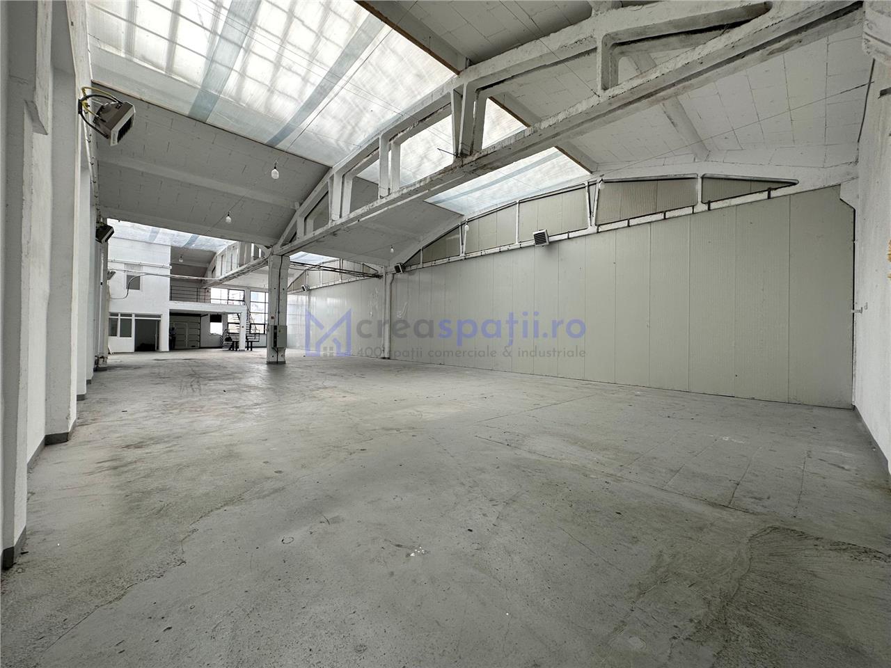 Hala, showroom, langa market, rampa, de la 1000mp la 3000mp