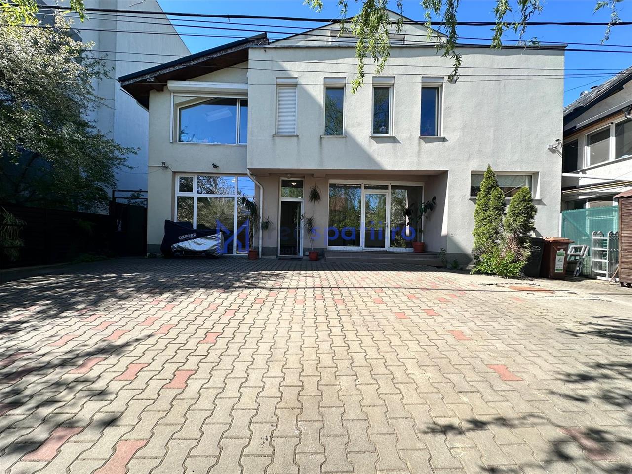 Spatiu comercial/ birou/ medical semicentru Iasi, 76mp, zona Palas