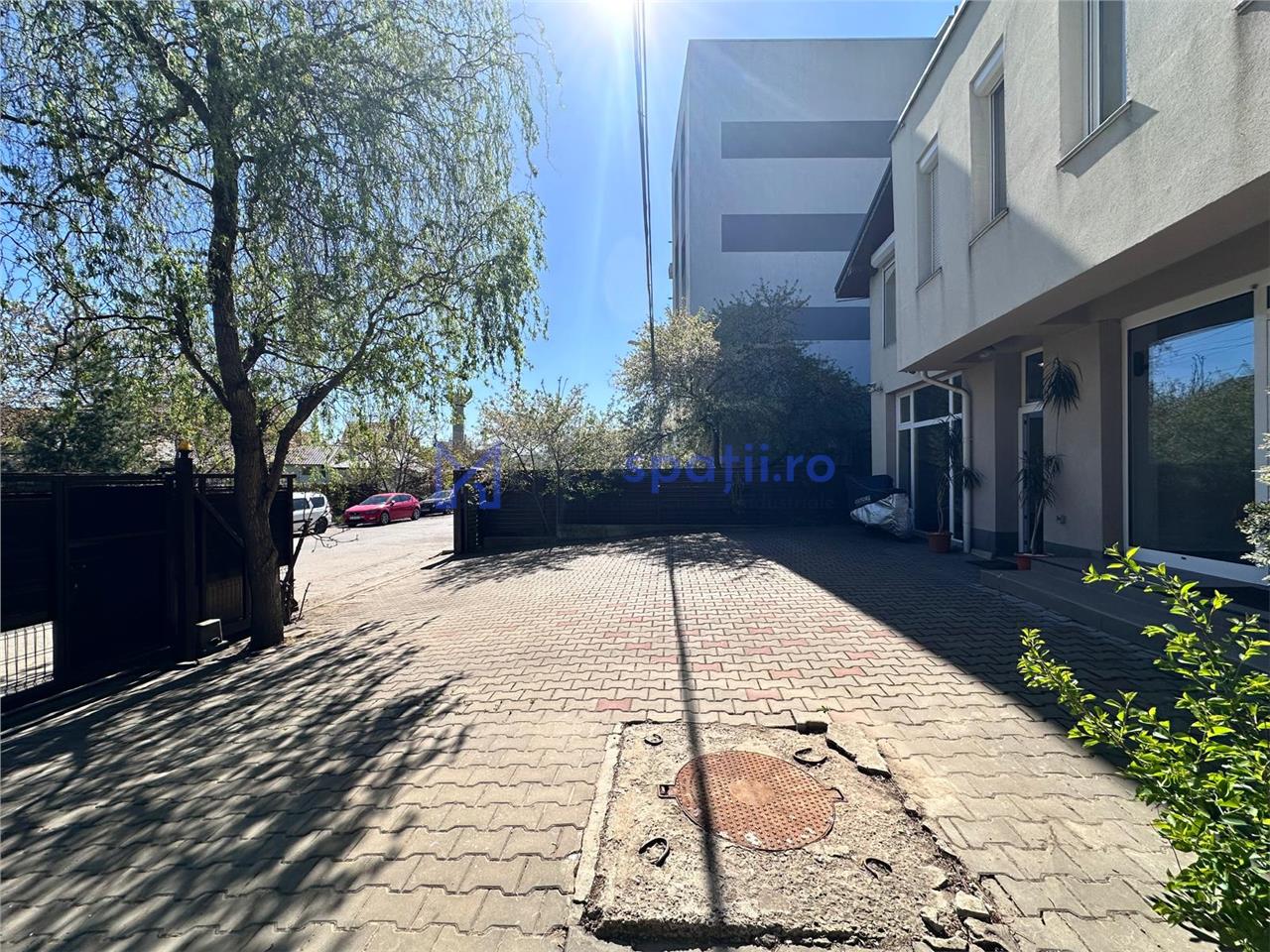 Spatiu comercial/ birou/ medical semicentru Iasi, 76mp, zona Palas