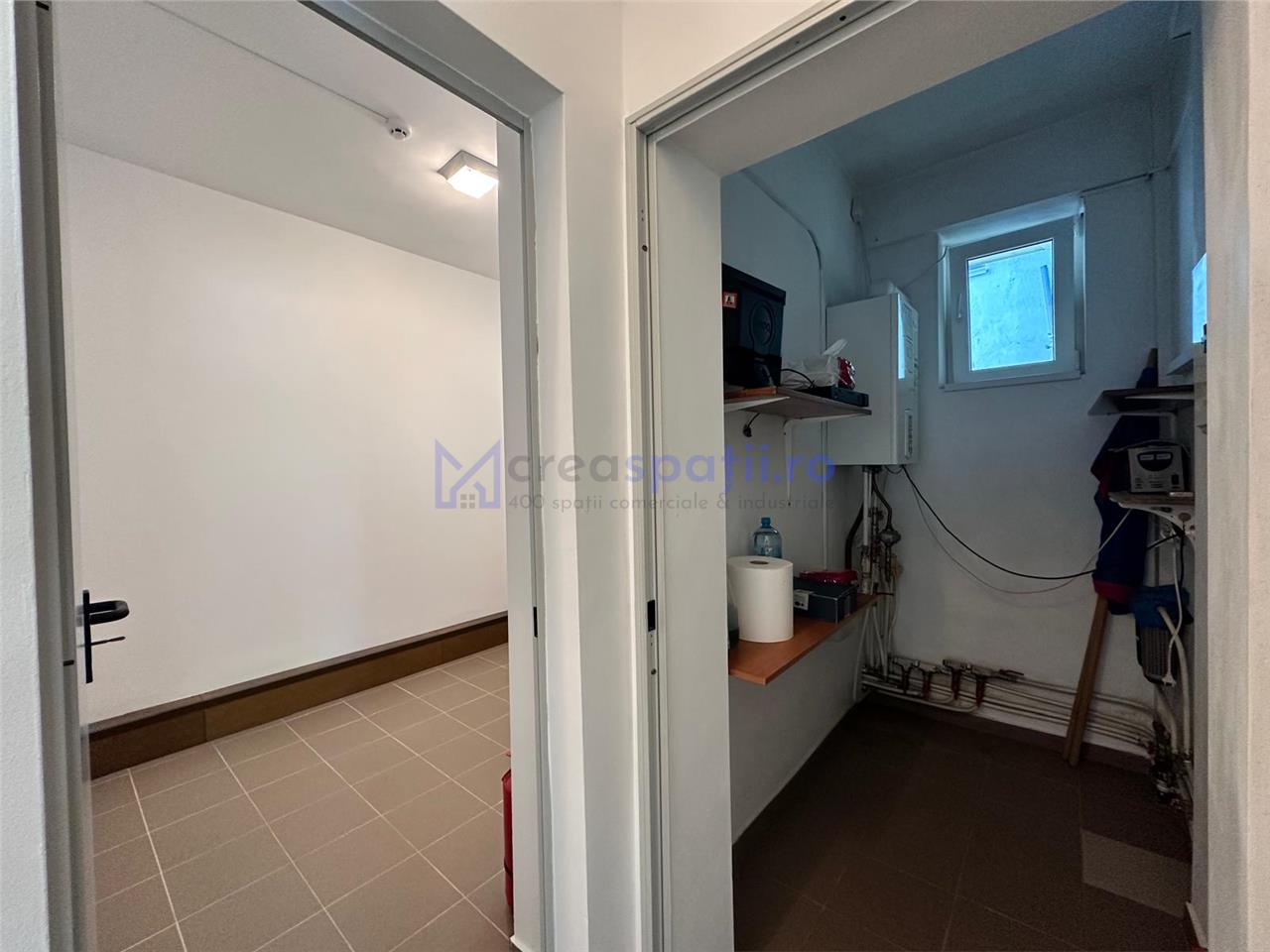 Spatiu comercial/ birou/ medical semicentru Iasi, 76mp, zona Palas