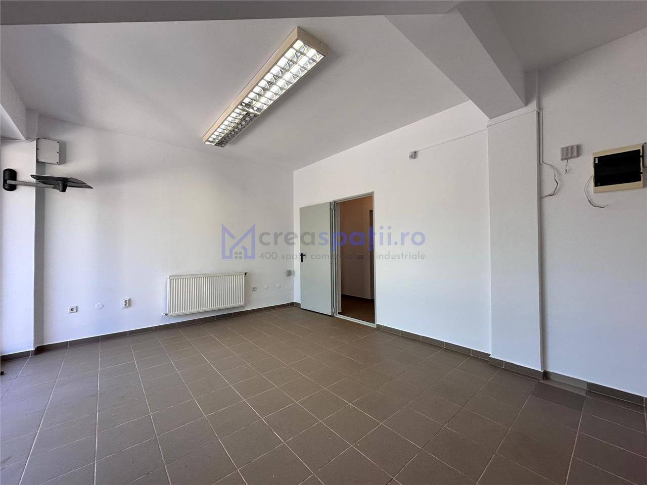 Spatiu comercial/ birou/ medical semicentru Iasi, 76mp, zona Palas