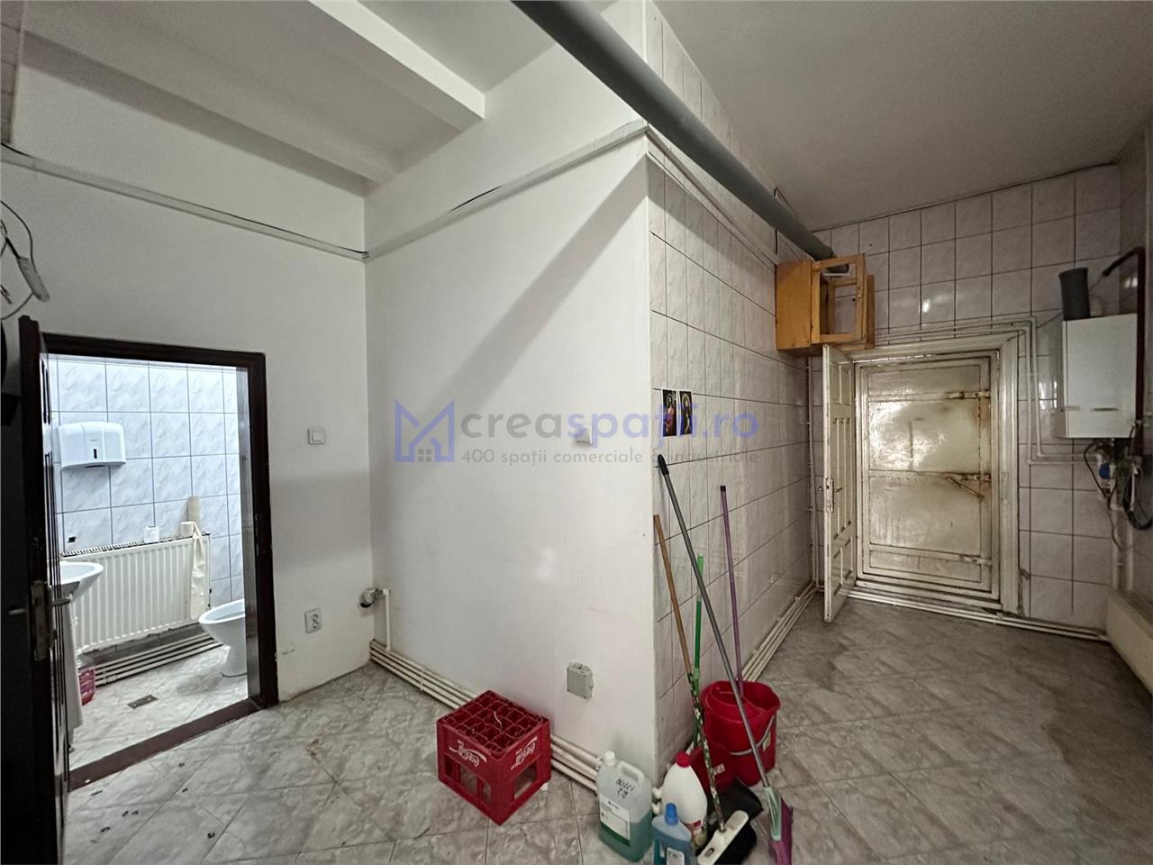 Spatiu comercial Tg. Neamt centru, 48mp, aproape de Catena