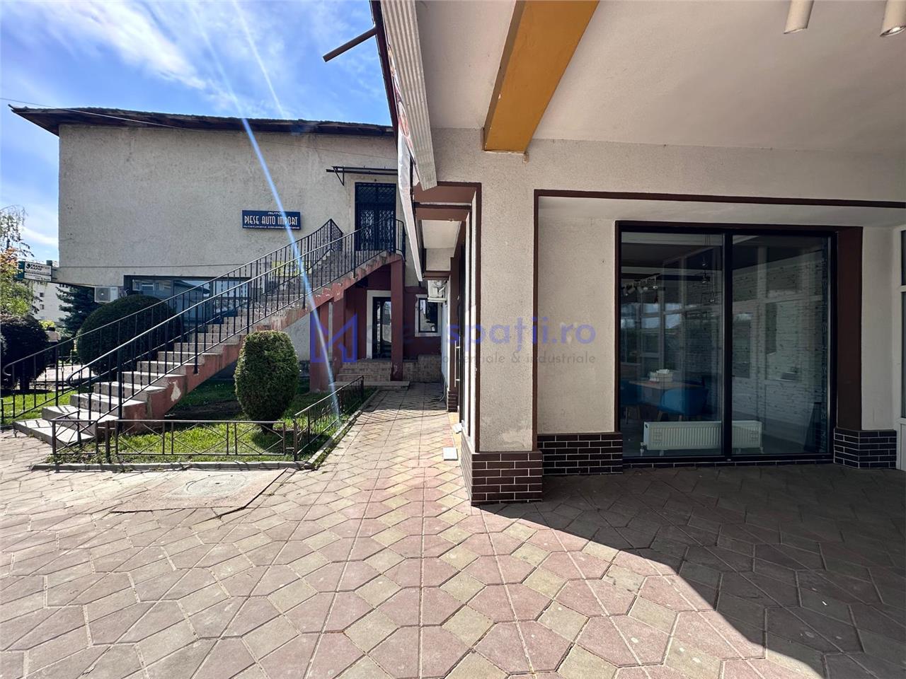 Spatiu comercial Tg. Neamt centru, 48mp, aproape de Catena