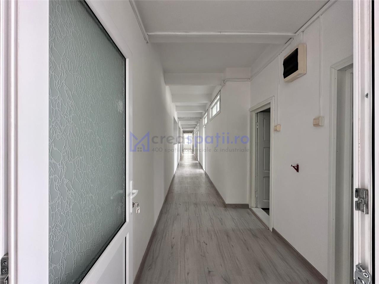 Hala/ spatiu comercial Pascani, 1500mp