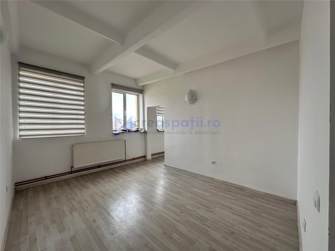 Hala/ spatiu comercial Pascani, 1500mp