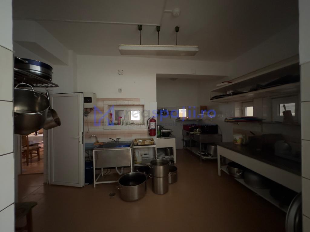 Hotel, baza de tratament, 1429mp, Vatra Dornei, langa telescaun