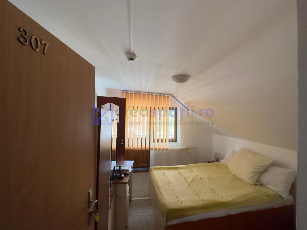 Hotel, baza de tratament, 1429mp, Vatra Dornei, langa telescaun